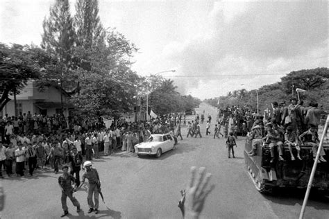 The Fall Of Phnom Penh 1975 Rnbk