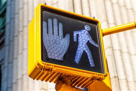 Green Walk Sign Stock Photos Pictures And Royalty Free Images Istock