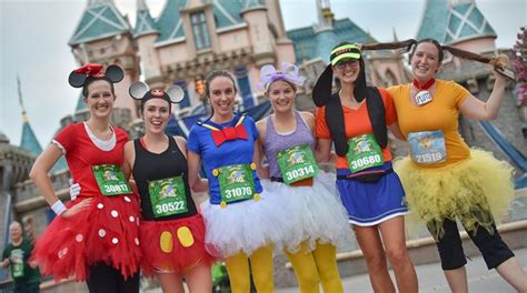 Disney Duos Showcased At Disneyland Half Marathon Weekend Disney