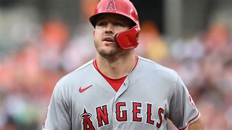 Los Angeles Angels Mike Trout Rib Wont Be Back From Il When Eligible Abc7 Los Angeles