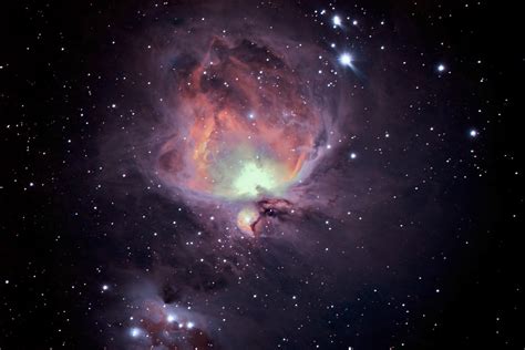 Messier 42 Orion Nebula A 2 Hrs Combined Exposure 2 Minu Flickr