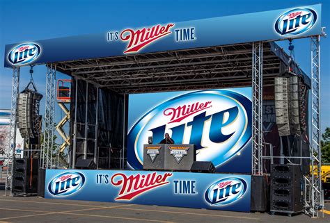 Download MILLER LITE Mock Up | Escenario, Promociones, Musica