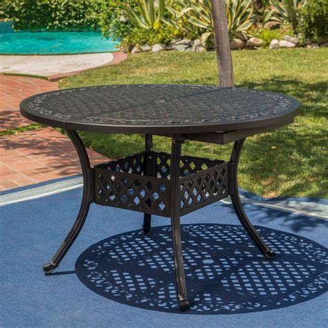 Outdoor Expandable Aluminum Dining Table Nh372103 Noble House Furniture