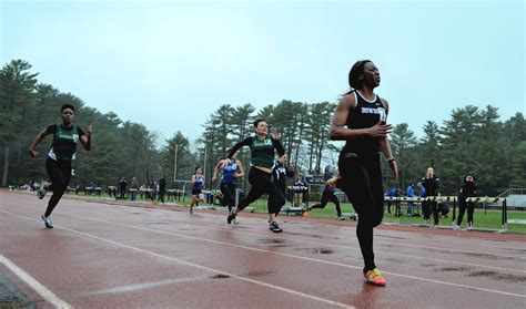 Track And Field Gears Up For Home Nescac Championships The Bowdoin Orient