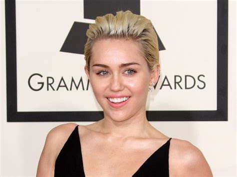 Miley Cyrus Poses Topless For V Magazine Toronto Sun