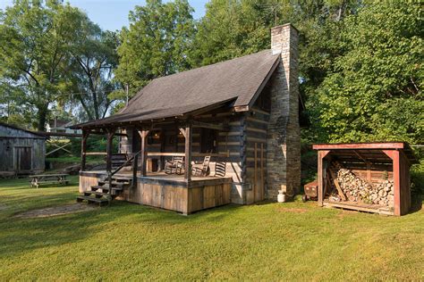 Please check back frequently to see our inventory of log cabins for sale from complete vintage log homes and cabins to cabin flooring, fireplaces, stoves, doors, hardware, stone and barn siding. This Tennessee Log Cabin for Sale Has a Delightful ...