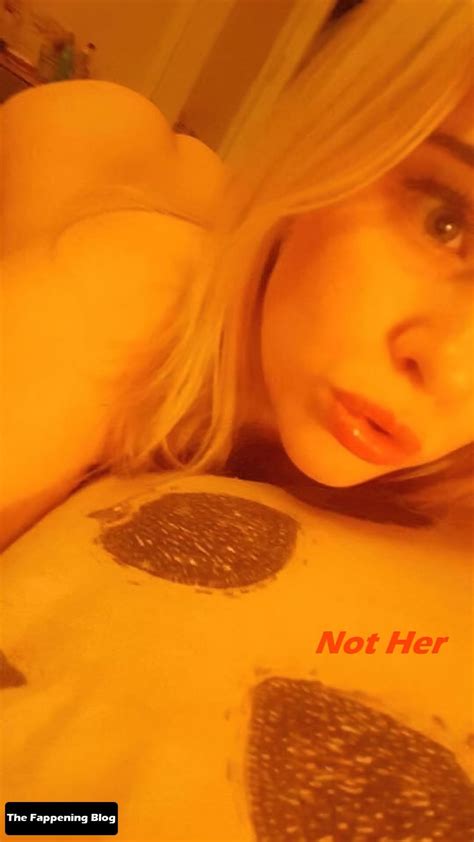 Chloe Grace Moretz Chloegmoretz Https Nude Leaks Photo