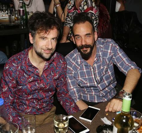 Εκτός από φασίστες, είστε και ηλίθιοι. Μαραβέγιας και Μουζουράκης | Το τέλος μιας φιλίας ή μια ...
