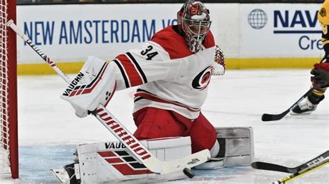 When did petr mrazek get traded to philadelphia? Petr Mrázek: Nebylo těžké, vrátit se po zranění zpět do ...