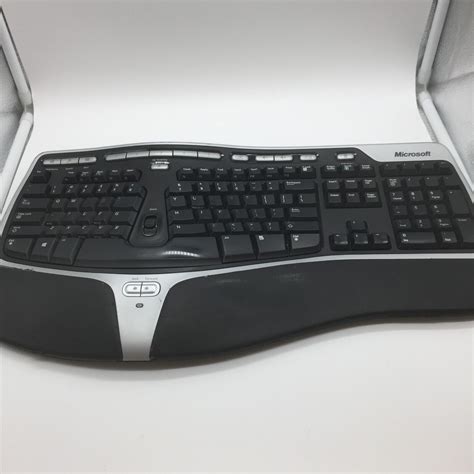 Microsoft Natural Wireless Ergonomic Keyboard 7000 See Desc Free Sh