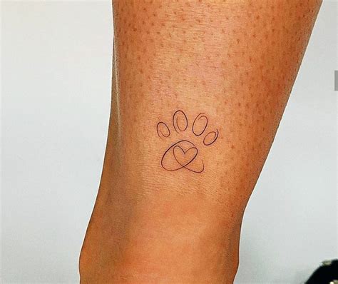 Tatuagem De Patinha Tatuagem De Patinha Tatuagem Min Scula Tatuagem De Cachorro