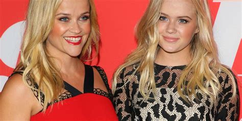 Literally Nine Photos Of Reese Witherspoon And Her Lookalike Daughter
