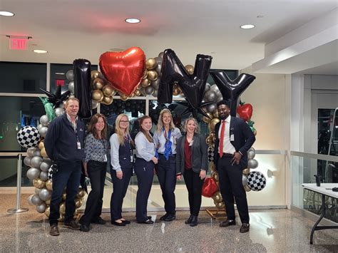 American Airlines Launches Flights From Tulsa To New York - LaGuardia