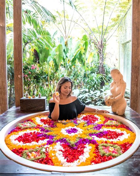 Kaveri Spa At The Udaya Flower Bath Flower Bath Romantic Bath Bali Spa