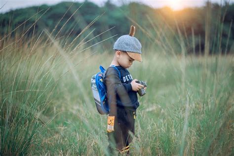 Free Your Childs Imagination With Photography Outdoorphoto Blog