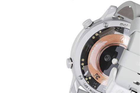 Stay ahead with proactive help. Motorola 品牌續推智慧手錶!2021 年將有三款 Wear OS 產品 - 自由電子報 3C科技
