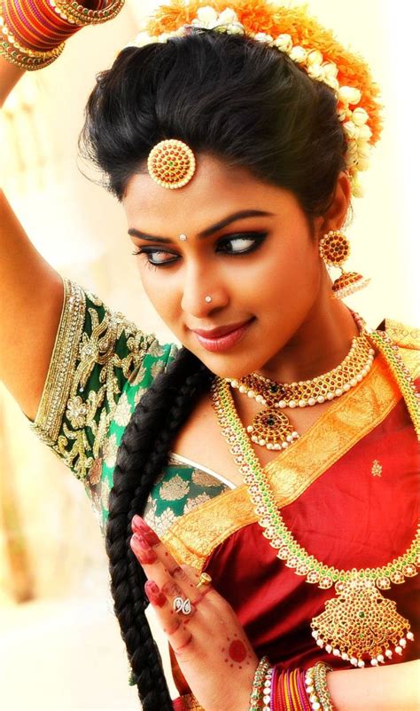 Traditional Bridal Braid With Flowers South Indian Hairstyle Traditional Hairstyle Indian