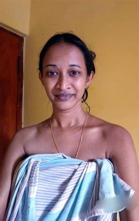 tamil sexy slim girl nude selfie pics femalemms
