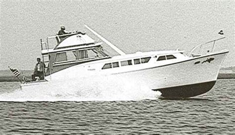 A History Of Viking Yachts Page 3 Power And Motoryacht