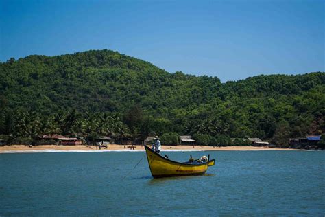 Gokarna Beach In India What To Know Before You Go