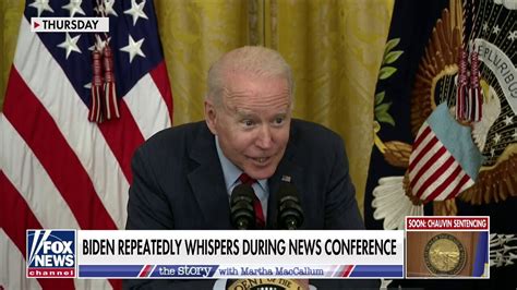Biden Repeatedly Whispers During Press Conference Flipboard