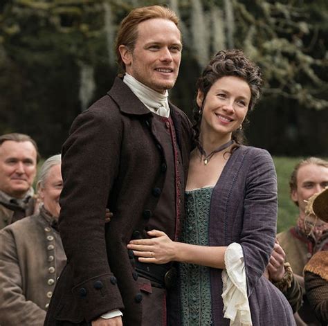 Outlander Season 5 Claire And Jamie Fraser Split As Sam Heughan Drops