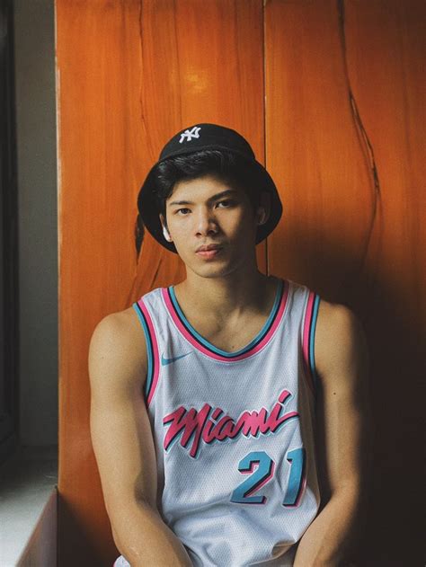 It debuted on 28 march 2019 with an increase of 59%, the highest first day trading gain in hong kong since 2017. CJ Cansino in 2020 | Mens tops, Tank man, Women