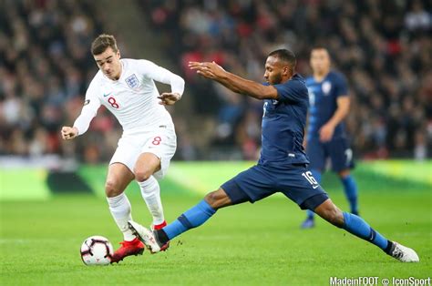 Etienne 2020 set piece crosses and shots. England's Harry Winks (left) and USA's Julian Green battle ...