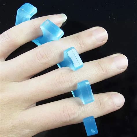 Silicone Soft Form Toe Separatorfinger Spacer For Manicure Pedicure