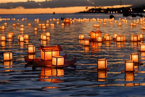 Lanterns On The Water Floating Lanterns Floating Water Lanterns