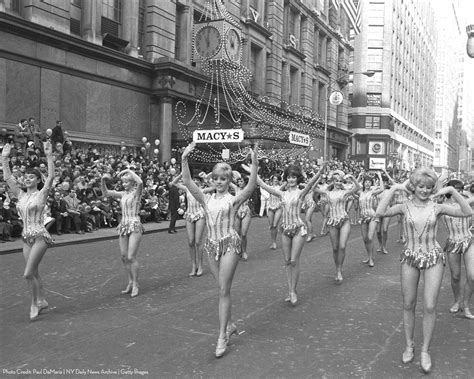 The parade runs up central park west and 6th ave in new york city and features an impressive display of floats, marching bands, musical acts. Rockettes New York Christmas parade | Macy's thanksgiving ...