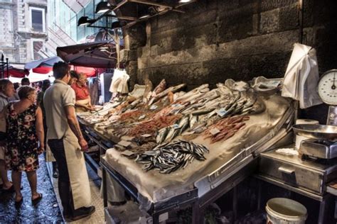 Catania Street Food And City Tour Catania Fish Market Tour Go Etna