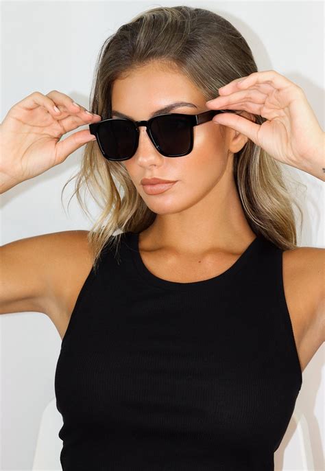 Black Oversized Square Sunglasses Missguided