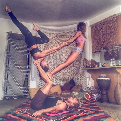 consulta esta foto de instagram de gypsyon 6 443 me gusta couples yoga poses acro yoga