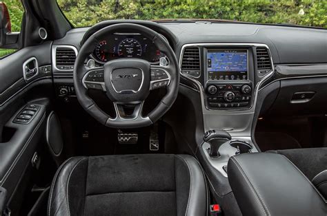 Meet the 2014 grand cherokee srt, a different sort of jeep. 2014 Jeep Grande Cherokee SRT - Bongo Ride