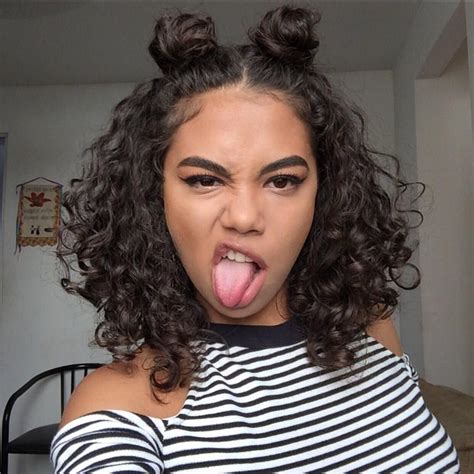 curly hairstyles 2019 30 styles for short medium and long hair eazy glam curly hair