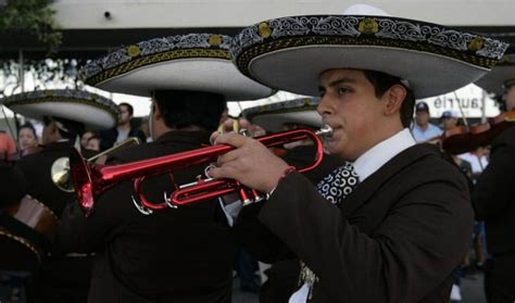 First Formal School To Study Mariachi Music Opens In Mexico City