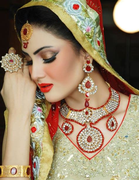 latest best pakistani bridal makeup tips and ideas basic steps and tutorial