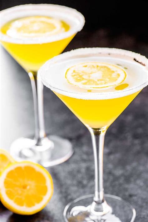 Lemon Drop Martini A Deliciously Sweet Lemon Martini Made With Limoncello Vodka Sweet And