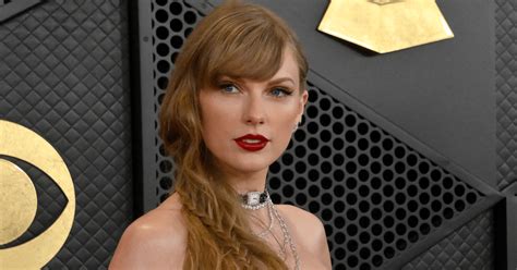 Taylor Swift Sells Her Private Jet After Threatening Legal Action Over Flight Tracking Account