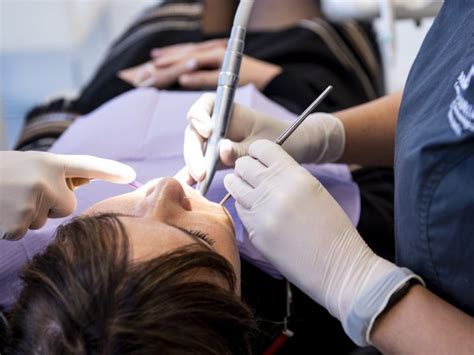 Odontología Conservadora En Madrid Clínica Dental Cio Arturo Soria