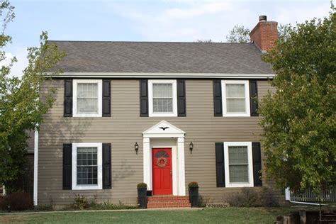 Exterior paint schemes sherwin williams. Pin by Katie Stromwall on House Exterior | House paint ...