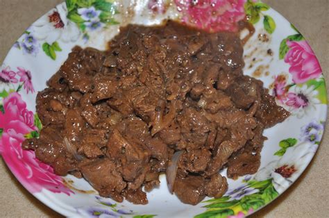 Jauh bezanya, mari kami bagi resepi dekat anda. CORAT-CORET BUDAK BOYAN: DAGING MASAK LADA HITAM