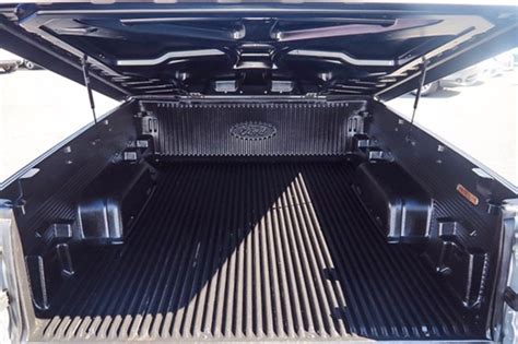 I know he did it for good reasons, there's no two ways about it, ford wanted him and ford got him and. 2007 FORD FALCON XR8 CRAIG LOWNDES BF MKII - JFFD4039943 ...