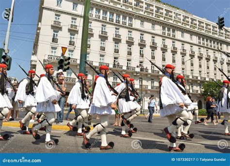 Parade Changing of the Guard in Athens. Editorial Photography - Image