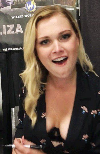 Eliza Taylor Sexy Pics GIFs TheFappening