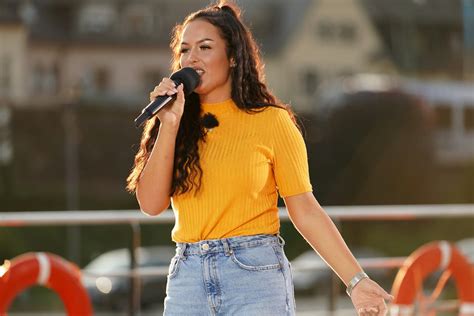 Im mai 2021 kam sein song „unerreichbar heraus. DSDS 2021 am 12.1.2021: Alle Kandidaten und Lieder