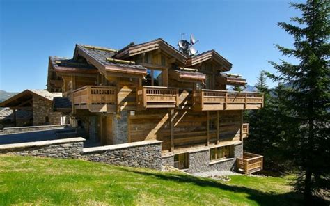 Chalet Pearl Ski Lodge Promises A Breathtaking Vacation In The