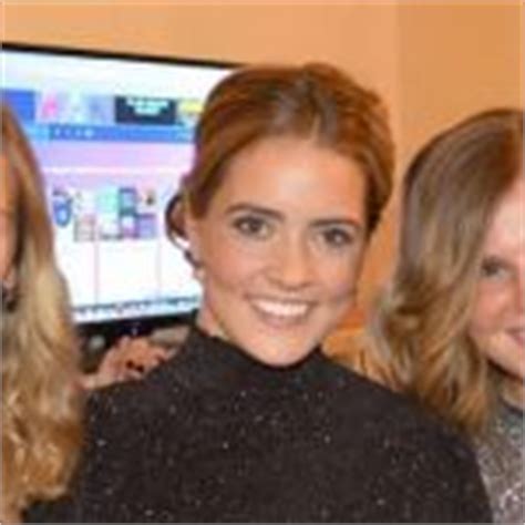 Meet aryne lynn frances fuller, she is the lovely girlfriend of canadian nhl player, john tavares. John Tavares' Girlfriend Aryne Fuller - PlayerWives.com