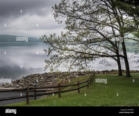 The Entrance To Winsor Dam Quabbin Reservoir Stock Photo Alamy